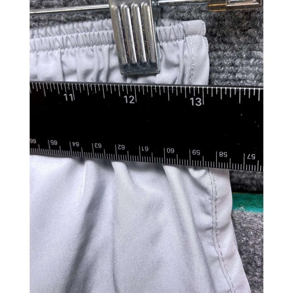 Nike Dri-FIT 10/3 Running Shorts Womens Small White Mesh Trim 831558-012